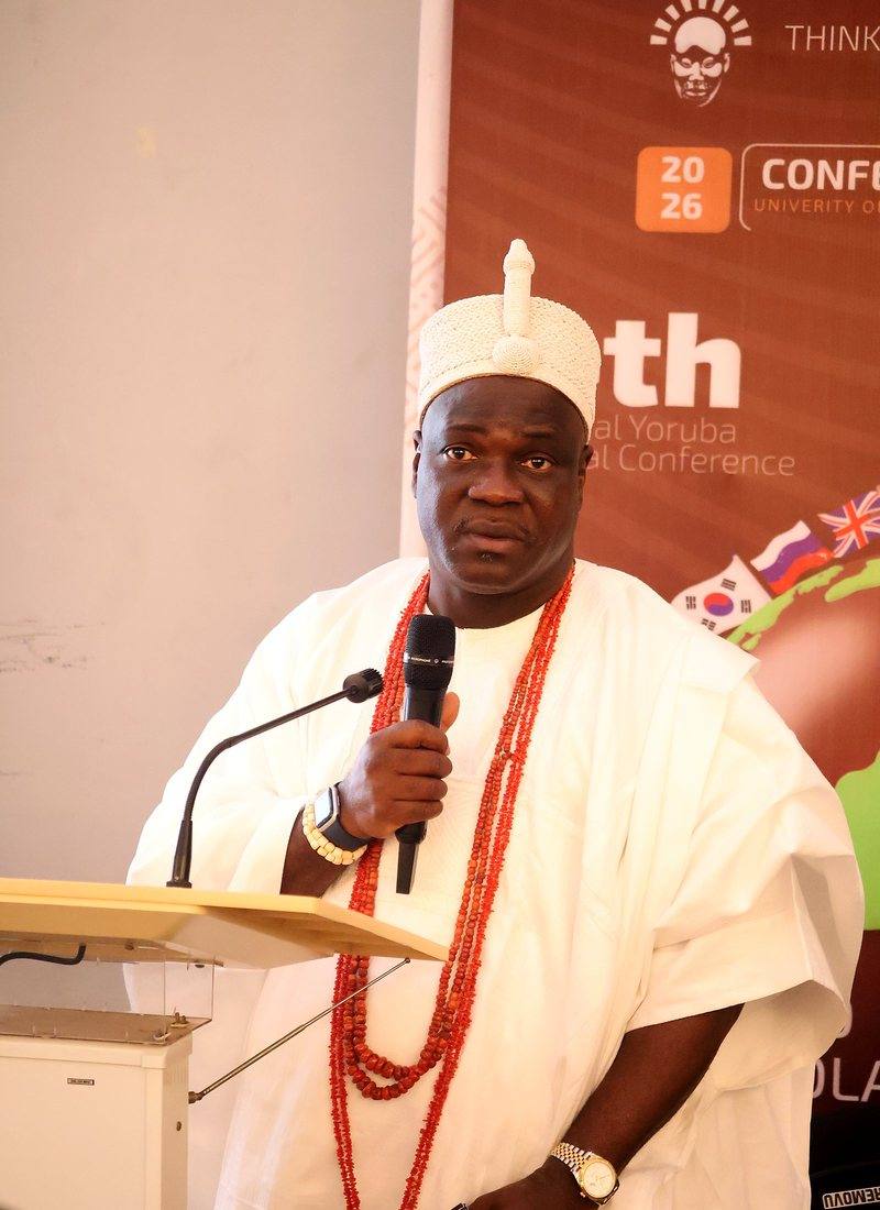 A traditional chief addresses the Annual Yorùbá Global Conference