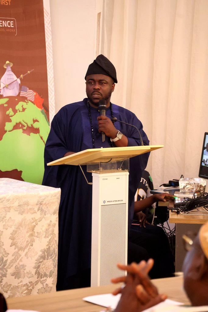 TYF President Oladimeji Bolarinwa at the lectern at the 4th Annual Yorùbá Global Conference